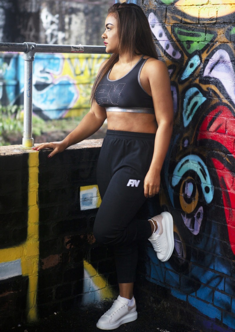 PN joggers and crop in black