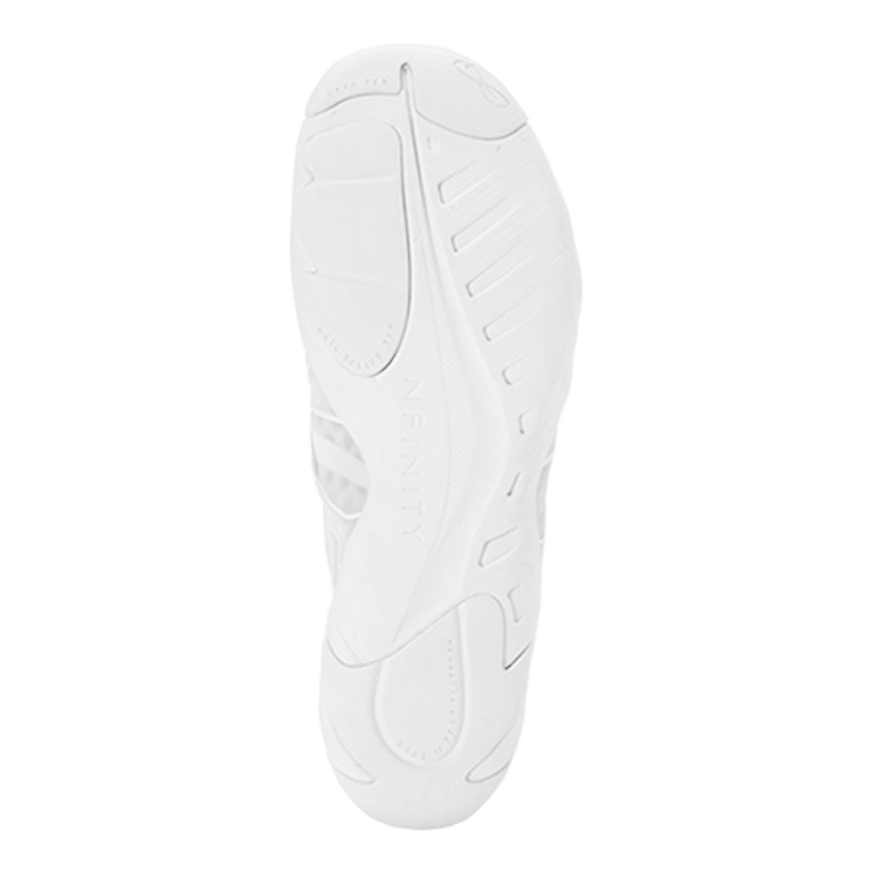 Nfinity vengeance shoes in white - bottom